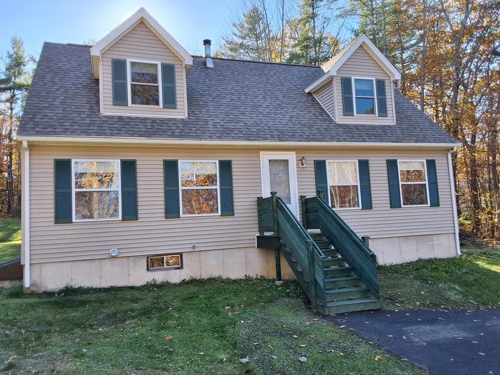 103 Barre Rd, Oakham